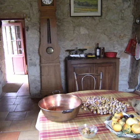 La Cigogne 3* Sainte-Gemme (Gironde)